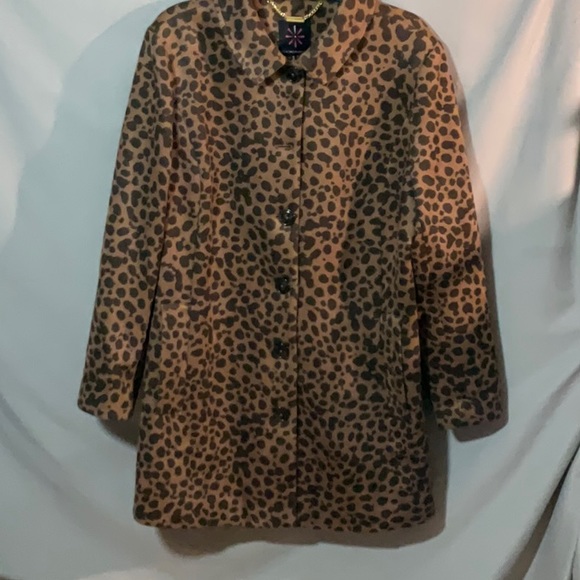 Isaac Mizrahi Animal Print Trench Coat - Picture 3 of 5